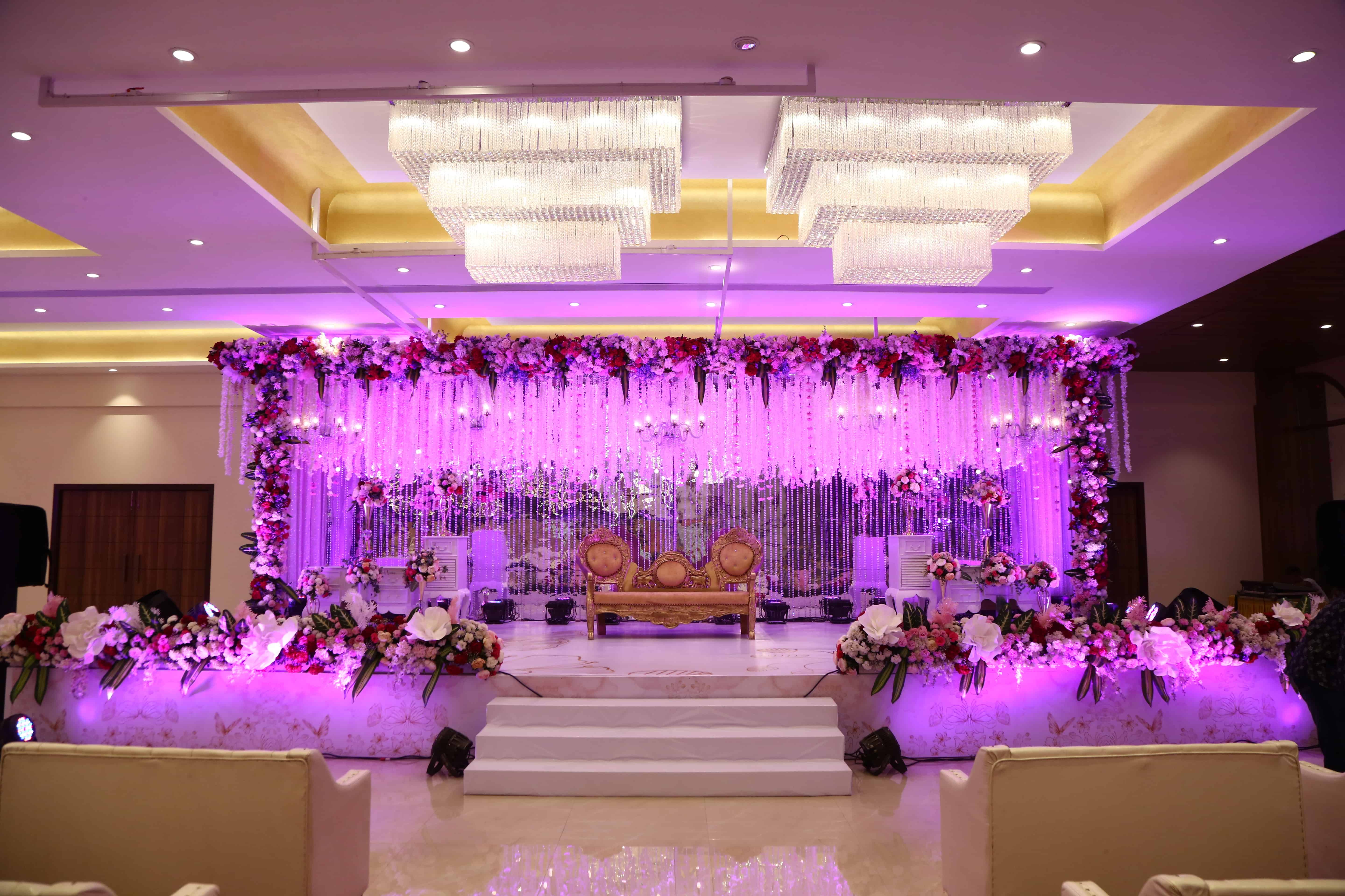 hotel engagement decoration